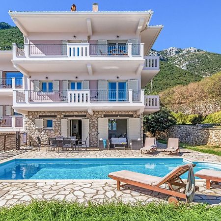 Villa Aeropi Nikiana Exteriér fotografie